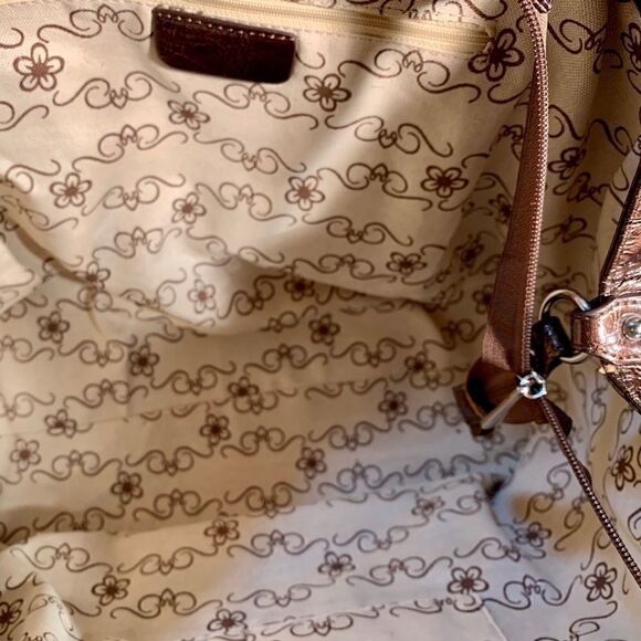 Large Brown KYA Shoulder Bag with Large Design - Picture 5 of 6